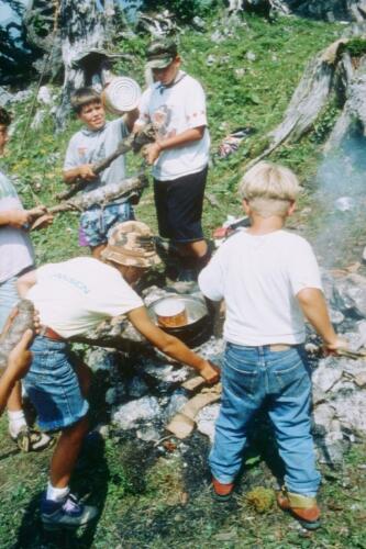 1038 Index [1024x768]