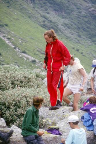 1049 Index [1024x768]