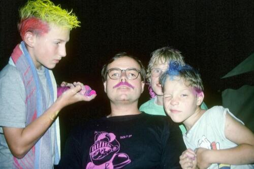 2001 Index [1024x768]