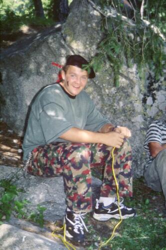 1046 Index [1024x768]