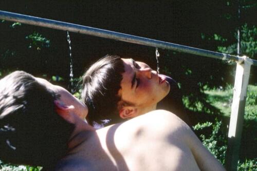 2048 INDEX [1024x768]